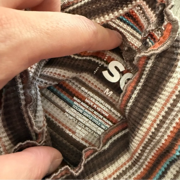 New SO Autumn Brown Striped Waffle Knit Mock Neck Top - Picture 4 of 4